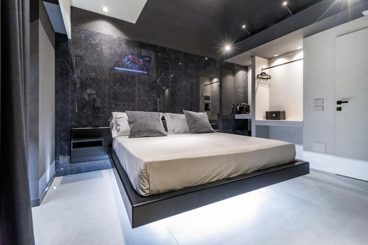 4 Suites " Unconventional Living Rooms " Катания Экстерьер фото