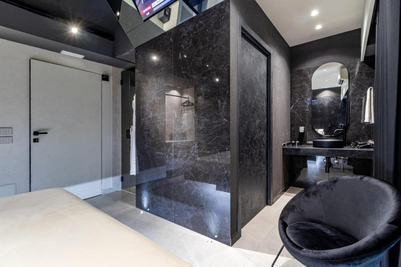 4 Suites " Unconventional Living Rooms " Катания Экстерьер фото
