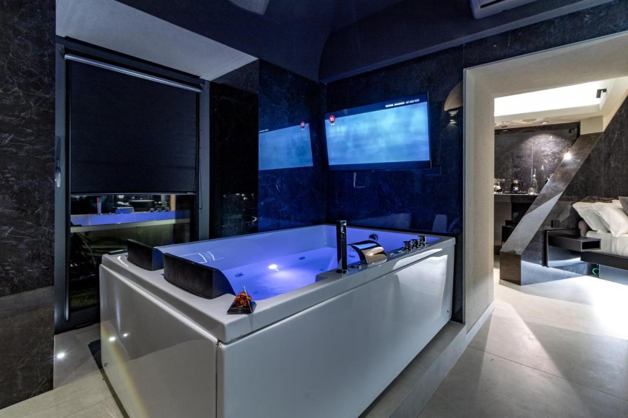 4 Suites " Unconventional Living Rooms " Катания Экстерьер фото